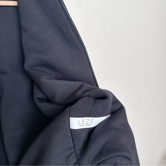 Leze The Label Womens Medium Weighted Harlow Cropped Basic Jacket In Black - Picture 10 of 14